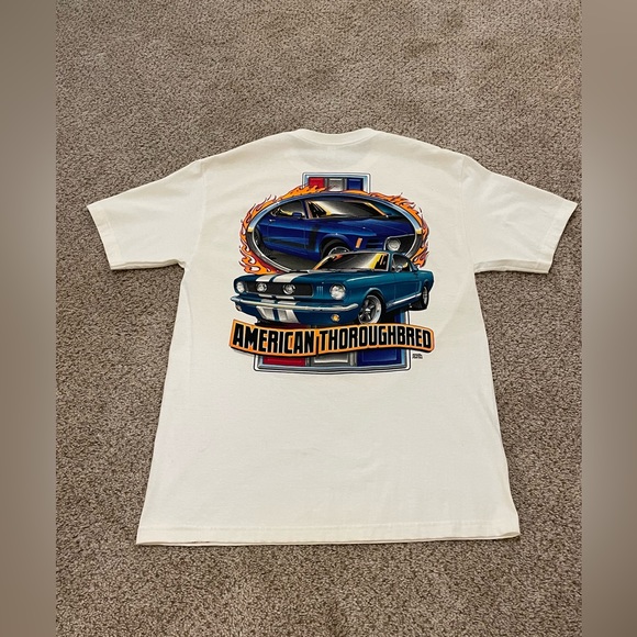 mustang Graphic T-shirt‎ Size Large - Picture 1 of 3